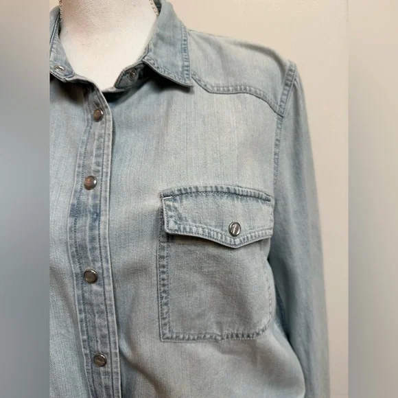 J. Crew Denim Chambray shirt 12 NWT - Picture 13 of 15